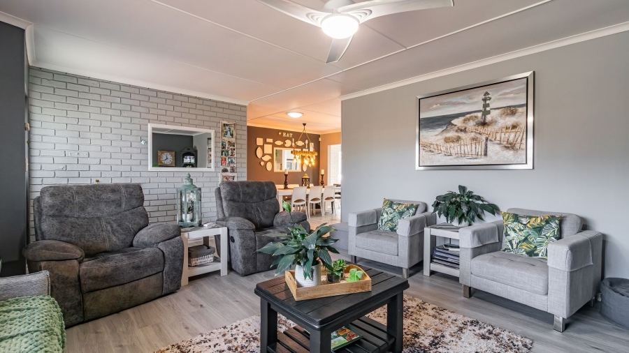 2 Bedroom Property for Sale in Gonubie North Eastern Cape